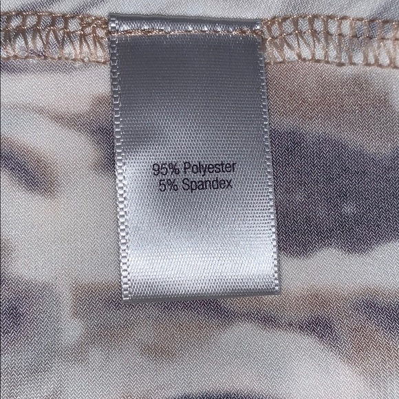 Jennifer Lopez Leopard Dress - Picture 4 of 8